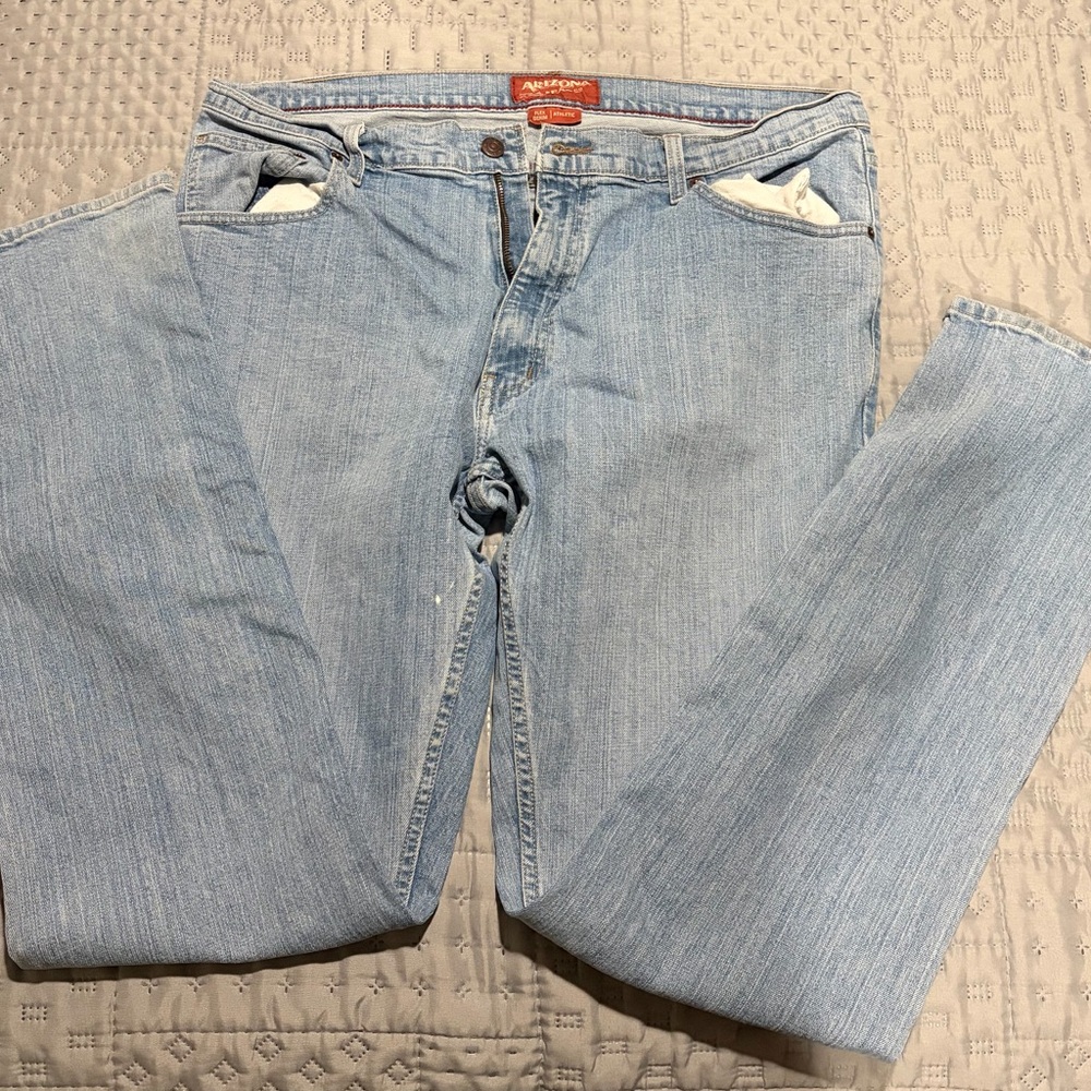 Arizona Jean Company Red-Label Light Blue Denim Jeans